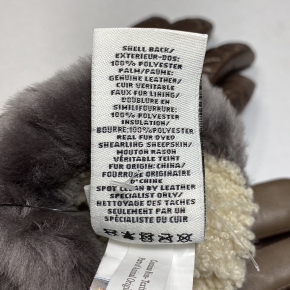 All Weather Touchscreen Compatible Quilted Gloves with Genuine Shearling Trim - Picture 12 of 17